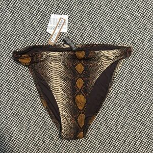 SKIMS HIGH LEG BIKINI BOTTOM snake print